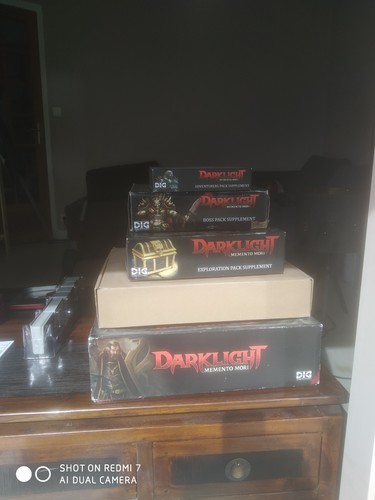 Darklight memento mori - memento,