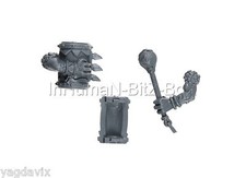 ZS16 BRAS MUSICIEN TAMBOUR