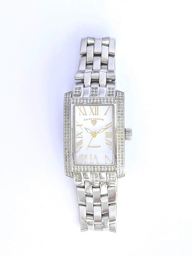 Montre femme rectangulaire