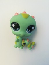 RARE Chenille verte yeux bleu