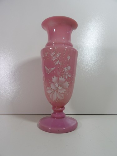Vase ancien opaline rose decor