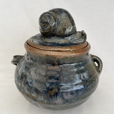 Ancien pot couvert Atelier