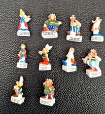 FEVE ASTERIX ET OBELIX   LES 50 ANS -    SERIE COMPLETE 10 Feves 2009
