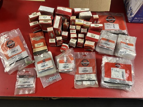 Brighs stratton parts - &,