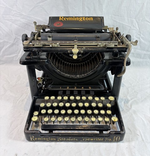 Machine écrire remington - à,