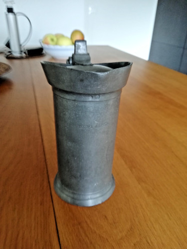Pichet litre en étain - litre,
