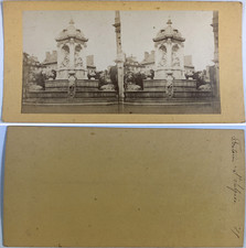 Paris, Fontaine de St-Sulpice