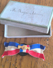 Insigne Boutonnière Société