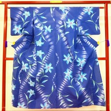 Kimono japonais 'YUKATA'