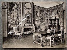 ANSOUIS CHATEAU SALLE A MANGER