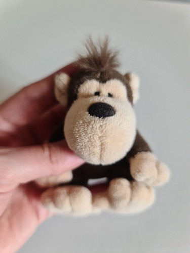 Nici peluche singe