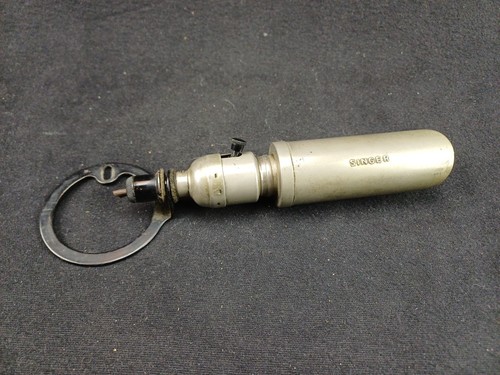 Ancienne lampe baladeuse - ancienne,