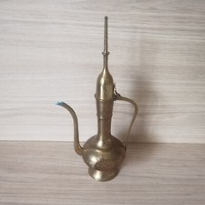 Théière en laiton,aiguière, carafe vintage marocaine,sculptée et gravée