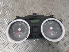 Bloc Compteur - RENAULT MEGANE II (2) 1.9L DCI 120CH - Référence : 8200364016