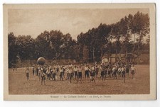 TOUCY ( 89 ) - La Colonie Scolaire, au fond le Tennis