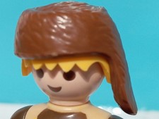 PLAYMOBIL ANCIEN CHAPEAU CUIR