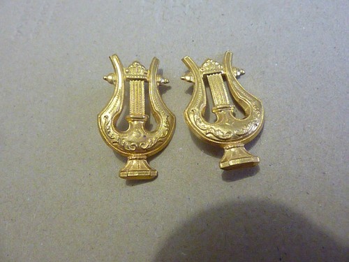 Paire insigne col - paire, d'insigne