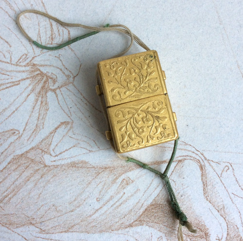 Porte amulette reliquaire - ou,
