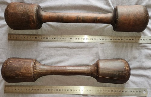 Grand pilon en - 1, bois