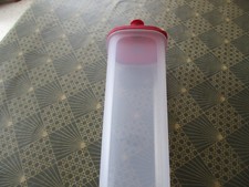 Tupperware ,Boite porte de frigo de 2l  TTBE