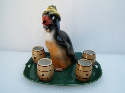 Bouteille pingouin service - pingouin, à