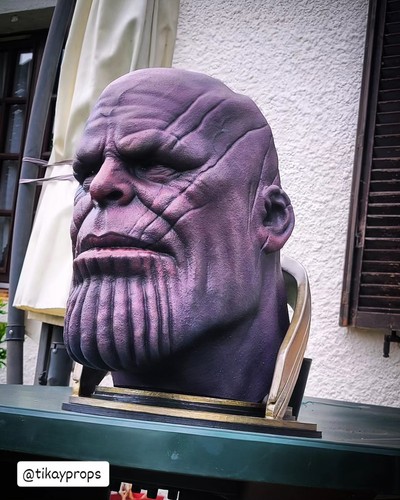 Thanos taille réelle - ,