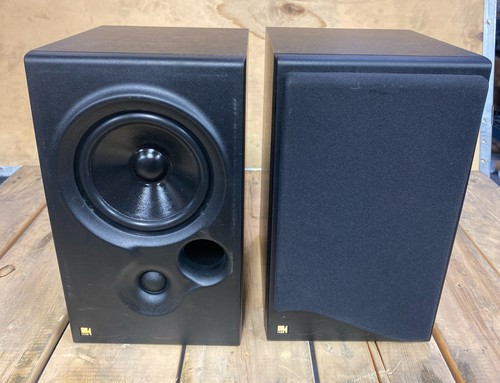 Kef coda bookshelf speakers - 7,