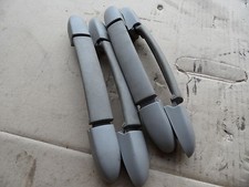 Alfa 147 1,6L 77KW MKB: AR37203 Poignée