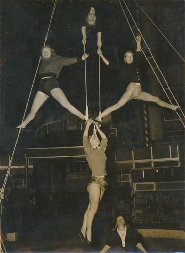 Laure diana suzy - suzy, leroy