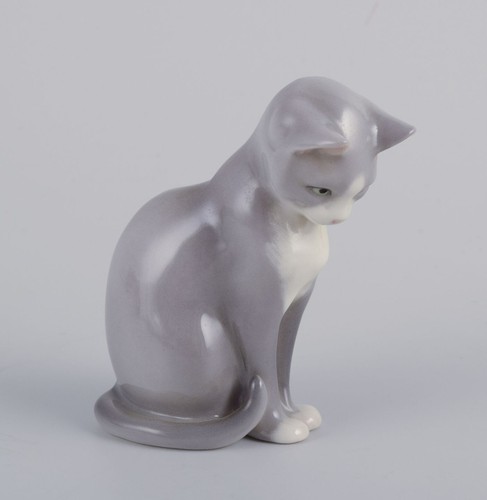 Royal copenhagen figurine - copenhagen., en