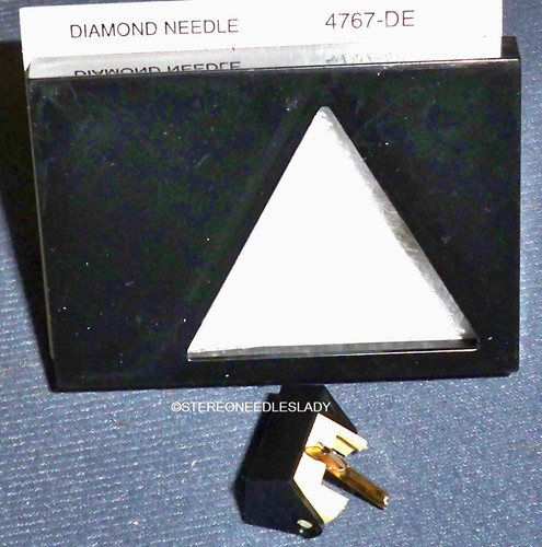 New box turntable needle - new, in