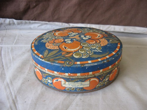 Boîte ancienne tôle - boîte,
