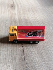 MAJORETTE - Cirque Pinder