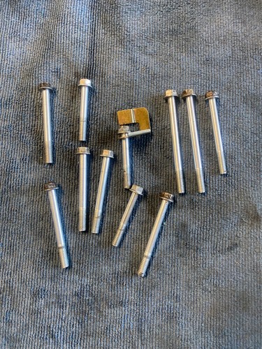 Visserie carter moteur honda - visserie,