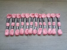 12 ECHEVETTES COTON A BRODER DMC 20 QUALITE SPECIALE 32 METRES COLORIS ROSE 776