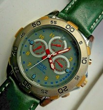 ÉLÉGANTE MONTRE NOVEL