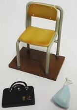 Jouet Mini Figurine Chaise d'école (ensemble calligraphie/noir) 1975 Série...