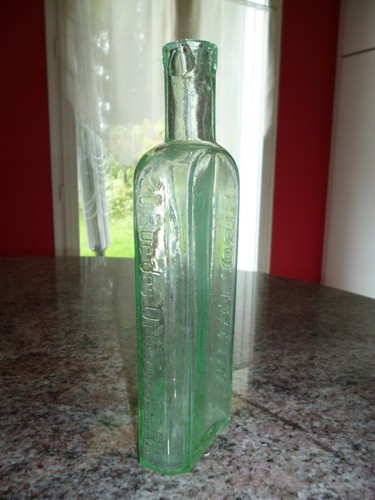 Ancienne petite bouteille - petite,