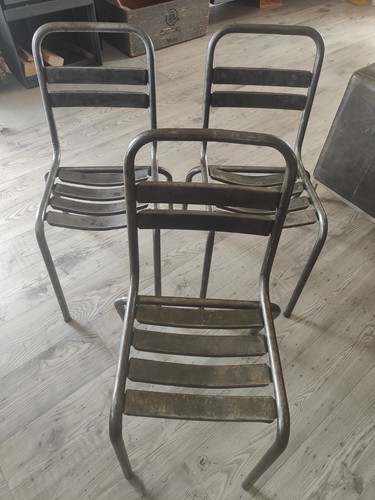 Lot chaises tolix - de,