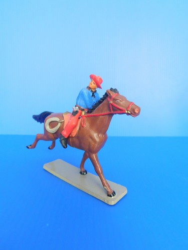 Starlux western cow - cow,