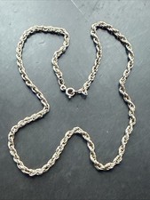 Très Beau Collier Chaîne En