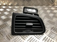 Aerateur tableau de bord avant gauche RENAULT MEGANE 4 PHASE 1 687616296R