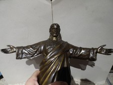Statue Jesus Christ sacré