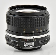 NIKON NIKKOR OBJECTIF 24mm f/2.8 AI - TESTÉ AVEC UN FILM : EXCELLENT RESULTAT