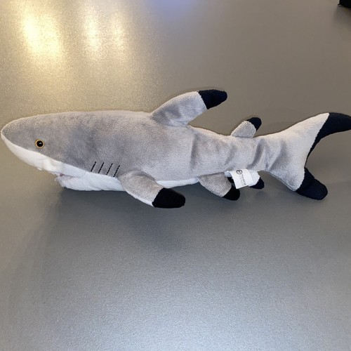 Doudou peluche requin gris - peluche,