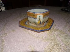 QUIMPER PETIT DEJEUNER OCTOGONAL   FAIENCE   SIGNE  HENRIOT     134/135 
