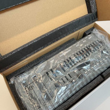 Module synthétiseur et séquenceur Roland SH-01A Boutique neuf