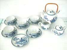 * SERVICE A THE EN PORCELAINE JAPONNAISE GEISHA TASSE THEIERE SUCRIER CREMIER