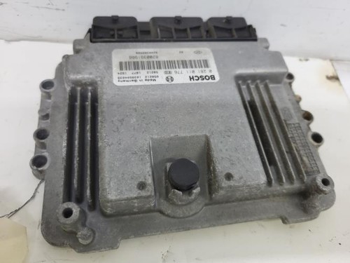 Calculateur moteur renault - calculateur,