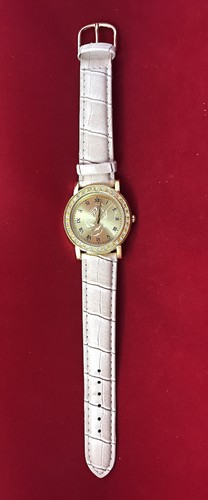 Montre femme dorée - , avec
